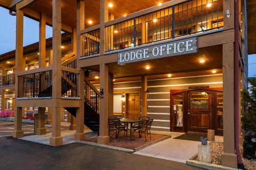 Timbers Lodge - image 13