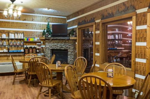 Restauracja, Timbers Lodge Hotel in Pigeon Forge (Tennesee)