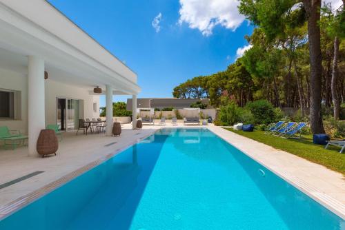 Nella Casa del Pino by Perle di Puglia