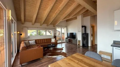 Bergquelle Dachwohnung in Bettmeralp, Schweiz