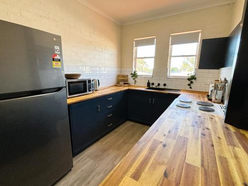 Stylish 3 Bedroom Apartment - South Hedland near Port Hedland nemzetközi repülőtér