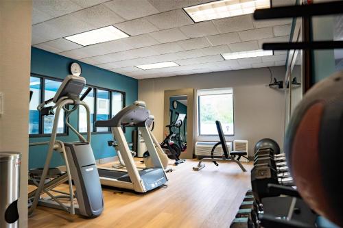 Hampton Inn Turnersville - image 6