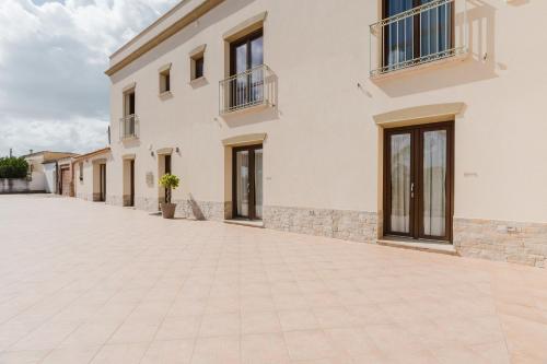 ทัศนียภาพภายนอกโรงแรม, Siciliantica - Rilievo in ริลิเอโว