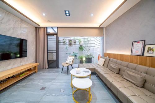 Qingdong Entire Home - Two Buildings for 4-70 peoples Best choice for Group Gatherings
