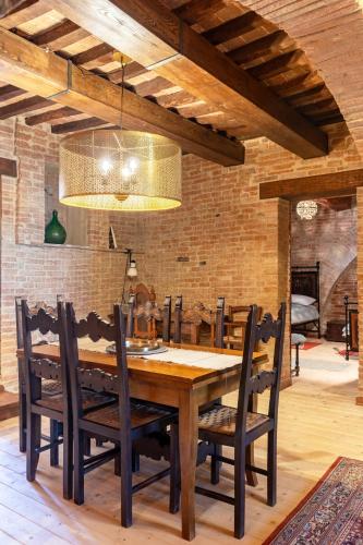 Létesítmények, Tuscany - Townhouse - Sleeps 18 - Garden near Lake in Gioiella