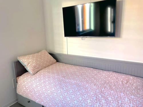 CITY CENTER - Modern flat with PARKING and WIFI - Apt B, Bergamo (fotografie 8)