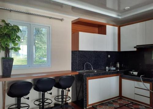 Facilities, D'Koes Dieng in Rejosari