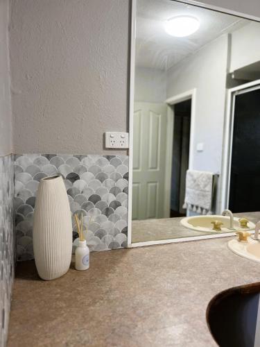 Stylish 3 Bed Apartment - Free Parking near Port Hedland nemzetközi repülőtér