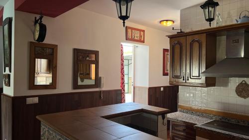 Cortijo rural con piscina y barbacoa Archidona in Archidona