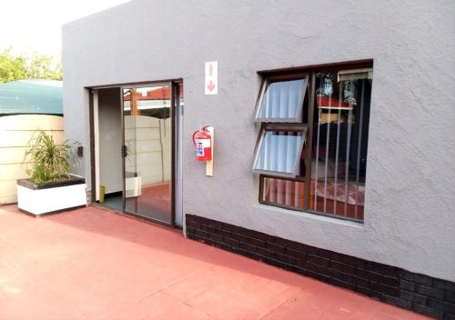 Nsk Guest House Alberton in Alberton