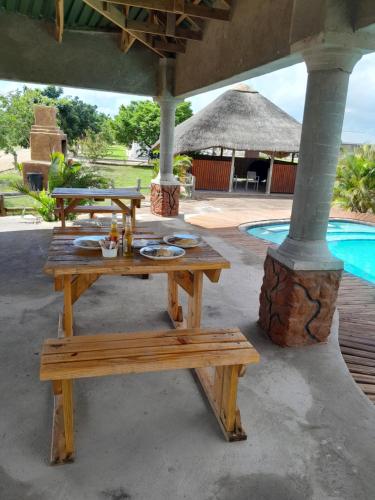 Restorāns, Thengane Lodge West in KuShengesa