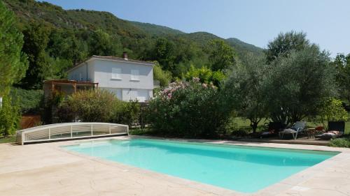 A l'orée du bois - Chambres d'hôtes chambre d'hôte Jaillans