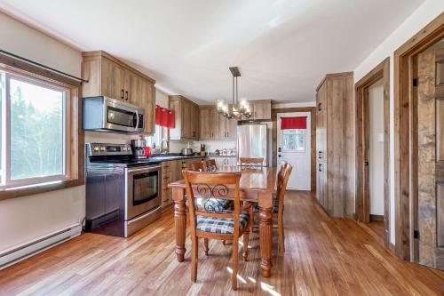 Lake Taureau Shore - Le Grand Manitou in 聖米歇爾德聖