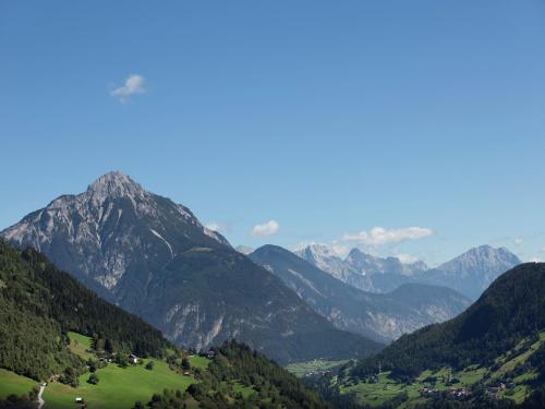 Neururer - image 5