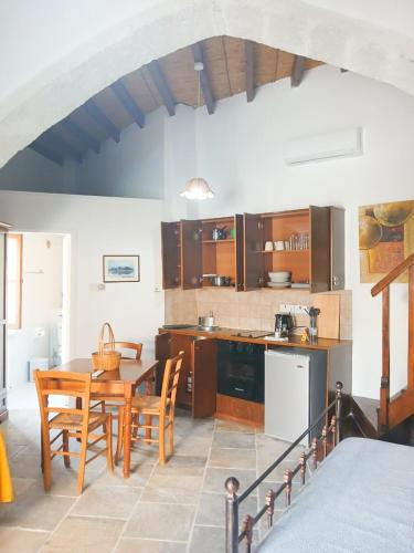 virtuve, Traditional Cozy Retreat in Skarinou