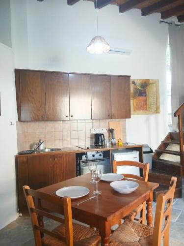 virtuve, Traditional Cozy Retreat in Skarinou