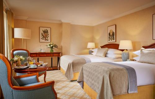 Killarney Plaza Hotel & Spa - image 2