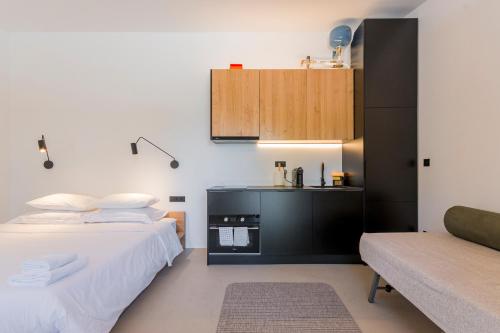1 queen bed