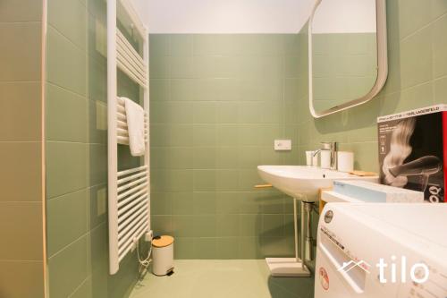 Train Station| 3BR| A/C| City Center By Tilo - image 4