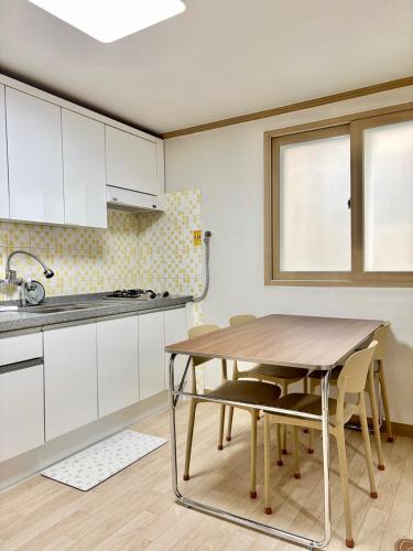 경산시 대구 경산 스테이 (Daegu Gyeongsan Stay) 4성급 게스트하우스 전망