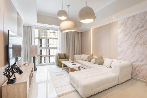 Amal أمل Cozy City Apt 3BD with balconies, 1 min walk to Dubai Mall- Dar Samita Holiday Homes, Dubaj (zdjęcie 2)