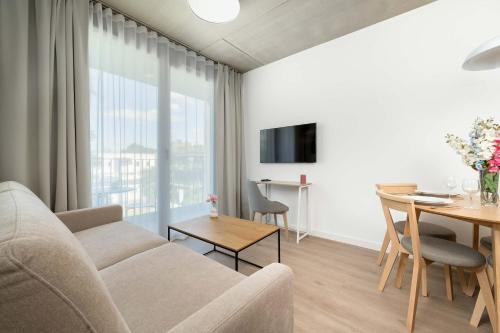 Księcia Witolda 60 Stylowy Apartament w Klimatycznym Budynku by Renters Premium, Breslau (Foto 8)