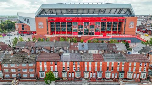 Stunning 1 Bedroom 4 Guest Flat by Anfield Stadium, Liverpool (photo 2)