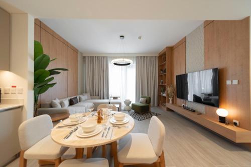 Ultra Luxuary 2BR - Creek Beach - Serenity Living, Dubai