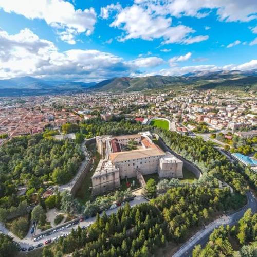 สภาพแวดล้อมโดยรอบ, B&B dell'Arco in แอล อักควิลา