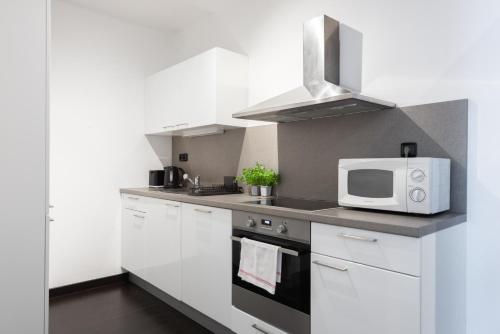 3 bedroom apartment near center of Prague, Praga (foto 6)