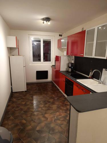 Logement rustique pont de menat les gorges de la Sioule in Neuf-Eglise