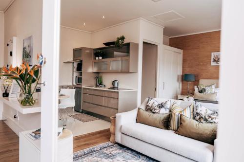 The Gallery, Luxury Apartment 209, Knysna Waterfront, Stay Knysna, Knysna