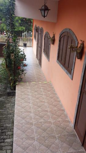 ระเบียง/ชานเรือน, Hospedaria - Hostel Gamboa in อังกรา ดอส เรอิส