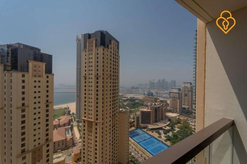 Keysplease Seaview Modern 4BR walk to beach, JBR, Dubai (photo 6)