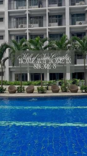 Luxury Staycation at Shore 3 Mall of Asia, Manille