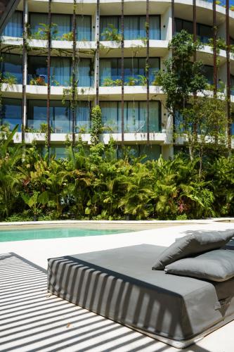 Mistiq Gardens 2 5