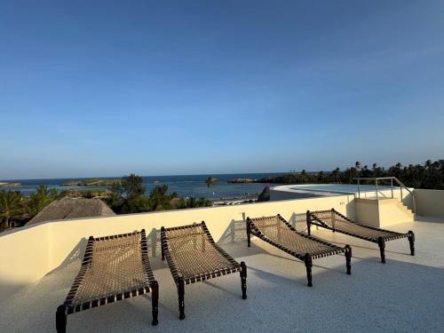 Amani Breeze Ghepard Towers in 華塔木