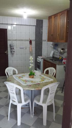 ห้องครัว, Hospedaria - Hostel Gamboa in อังกรา ดอส เรอิส