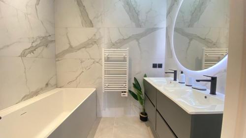 Appartement T4 au coeur du Triangle d'Or, Bordeaux (photo 9)