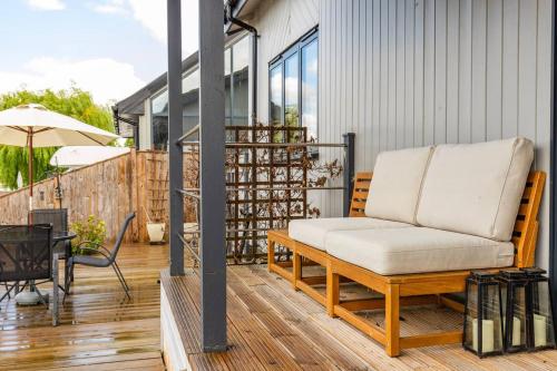 Innisfree House by Leap Escapes in Brundall