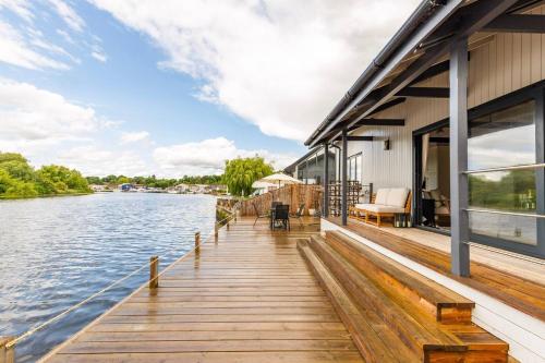 Innisfree House by Leap Escapes in Brundall