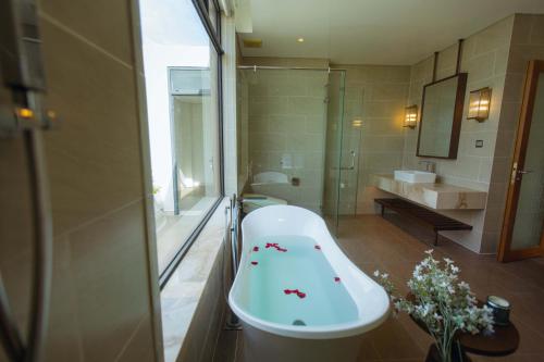 The Palm Nest Cam Ranh  Private Pool Villa - 편의 시설/서비스