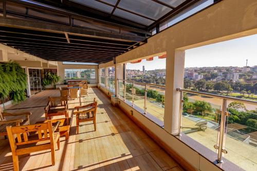 Padom Business Hotel - Bragança Paulista