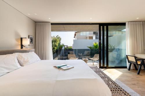 Villa Pietra - Camps Bay - image 6