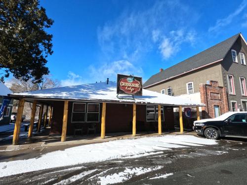 CREEKSIDE LODGE in 諾瓦達