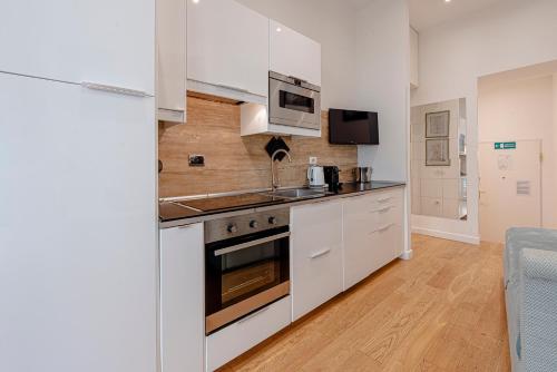 Piazza Venezia Suite and Terrace - image 8