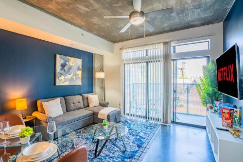 1BR, Roosevelt Row , Gym,Pool,Parking near Japanese Friendship Garden of Phoenix
