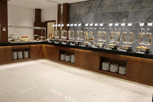 Étterem, Le Méridien Medina in Al Jamiah