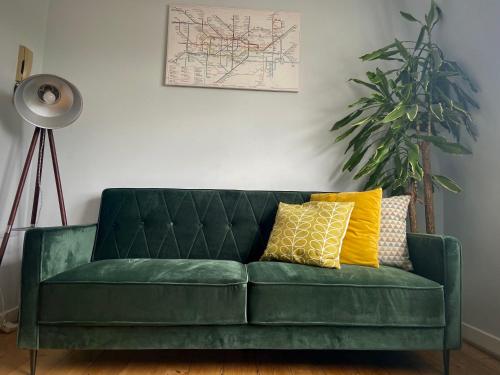 Luxurious 1-Bedroom Flat in Kensington Olympia-W14, Londýn (fotografie 7)