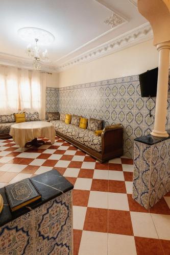 Traditional Moroccan Apartment, Oulfa, Hajj Fateh, Casablanca